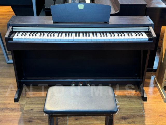 Đàn Piano Yamaha Qua Sử Dụng Dòng Clavinova CLP 220 Giá Rẻ