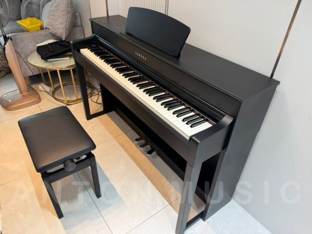 Đàn Piano Điện Yamaha CLP-535B Màu Đen Mun Clavinova Nhật Bản (500 Series)