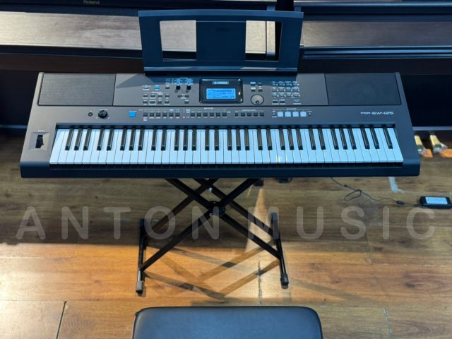 Đàn Organ Yamaha PSR-EW425 Có 76 Phím