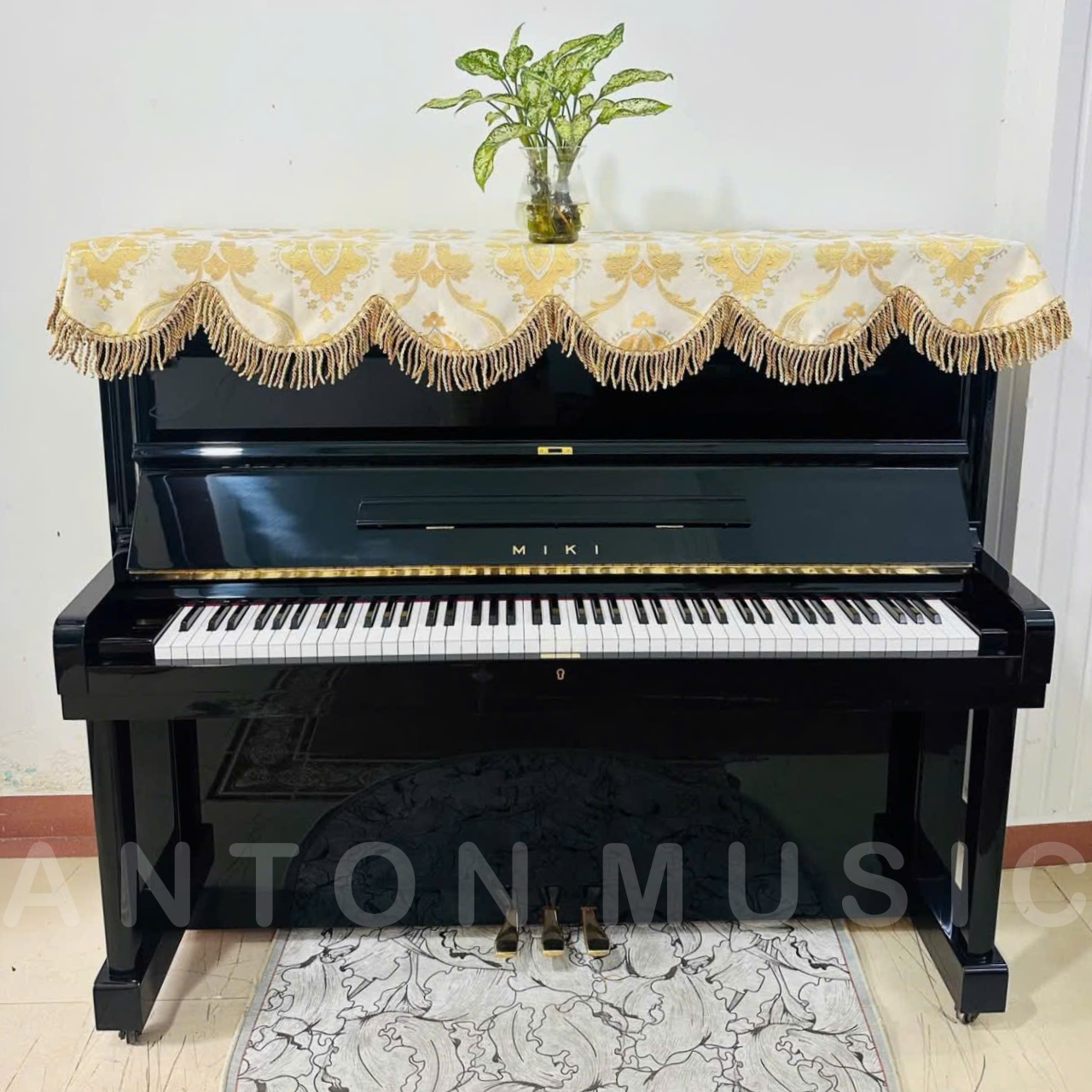 Đàn Cơ Lạc Dòng (Ngoài Dòng) Giá Rẻ MIKI M3A Dòng Con Của Yamaha