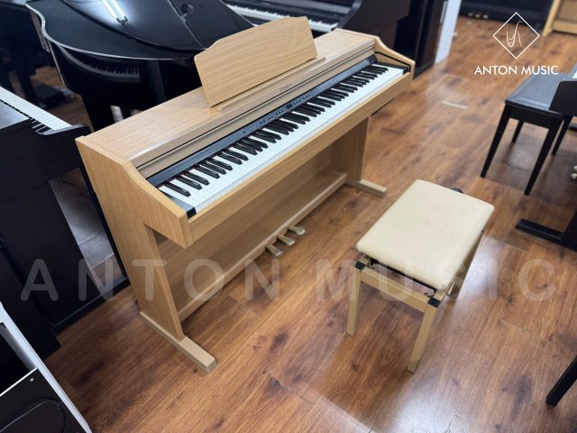 Đàn Piano Roland RP-501R Màu Vàng Gỗ Giá Tốt Nhất Thị Trường