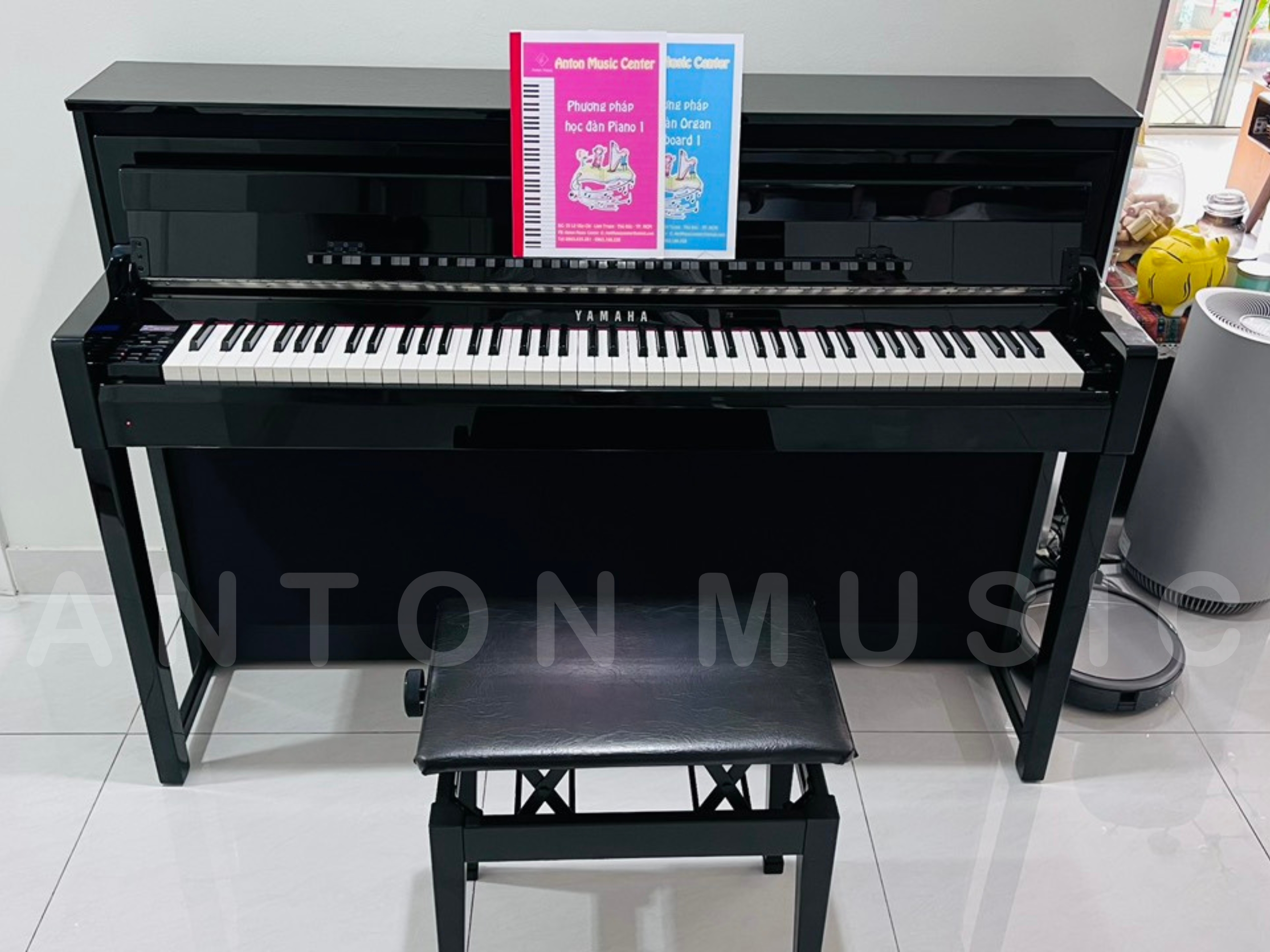 Đàn Piano Điện Yamaha CLP-585PE Màu Đen Bóng Clavinova Cao Cấp (500 Series)
