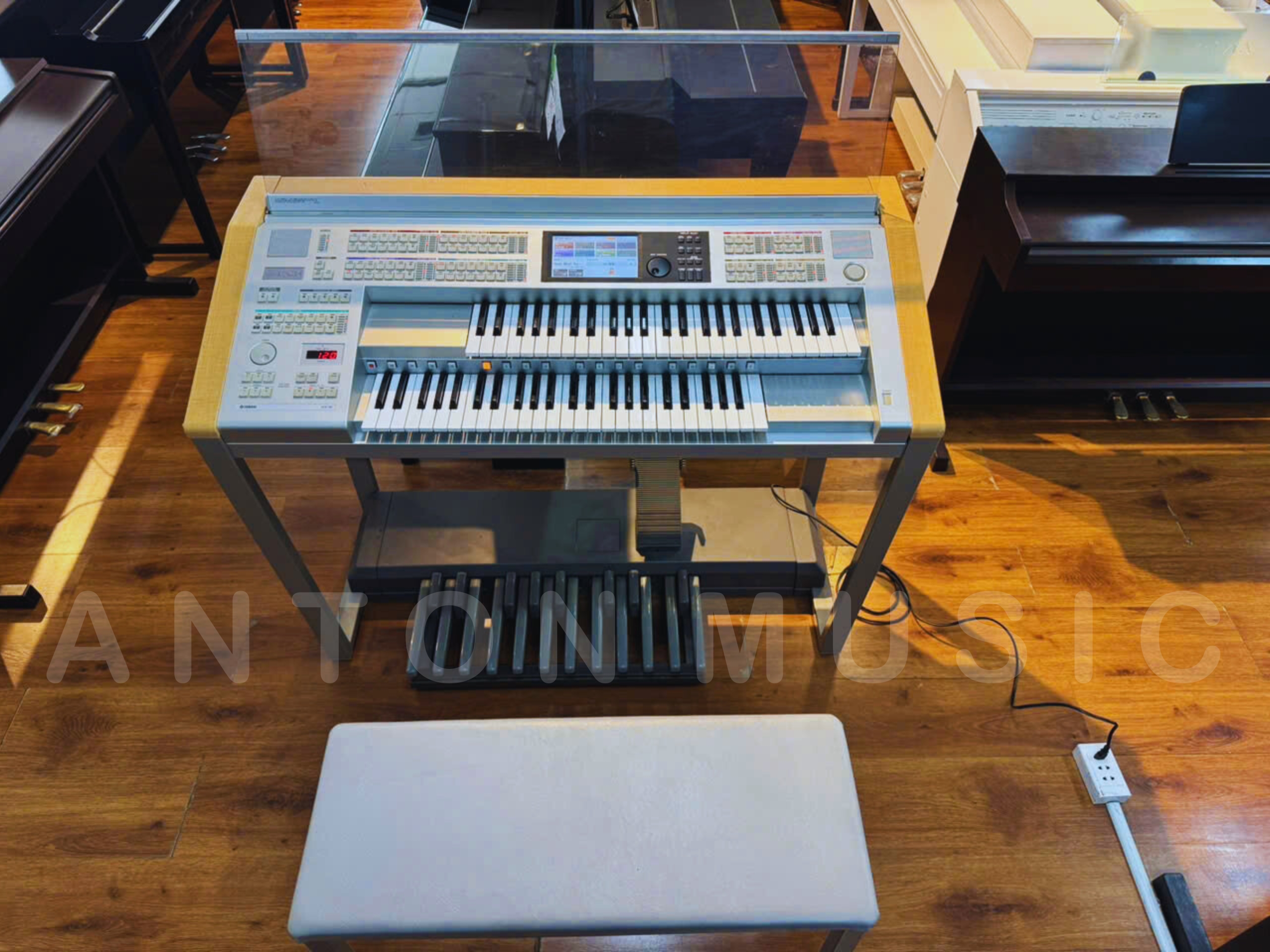 Đàn Organ Yamaha Electone STAGEA ELS-02 Bản Nâng Cấp (1 Pedal)