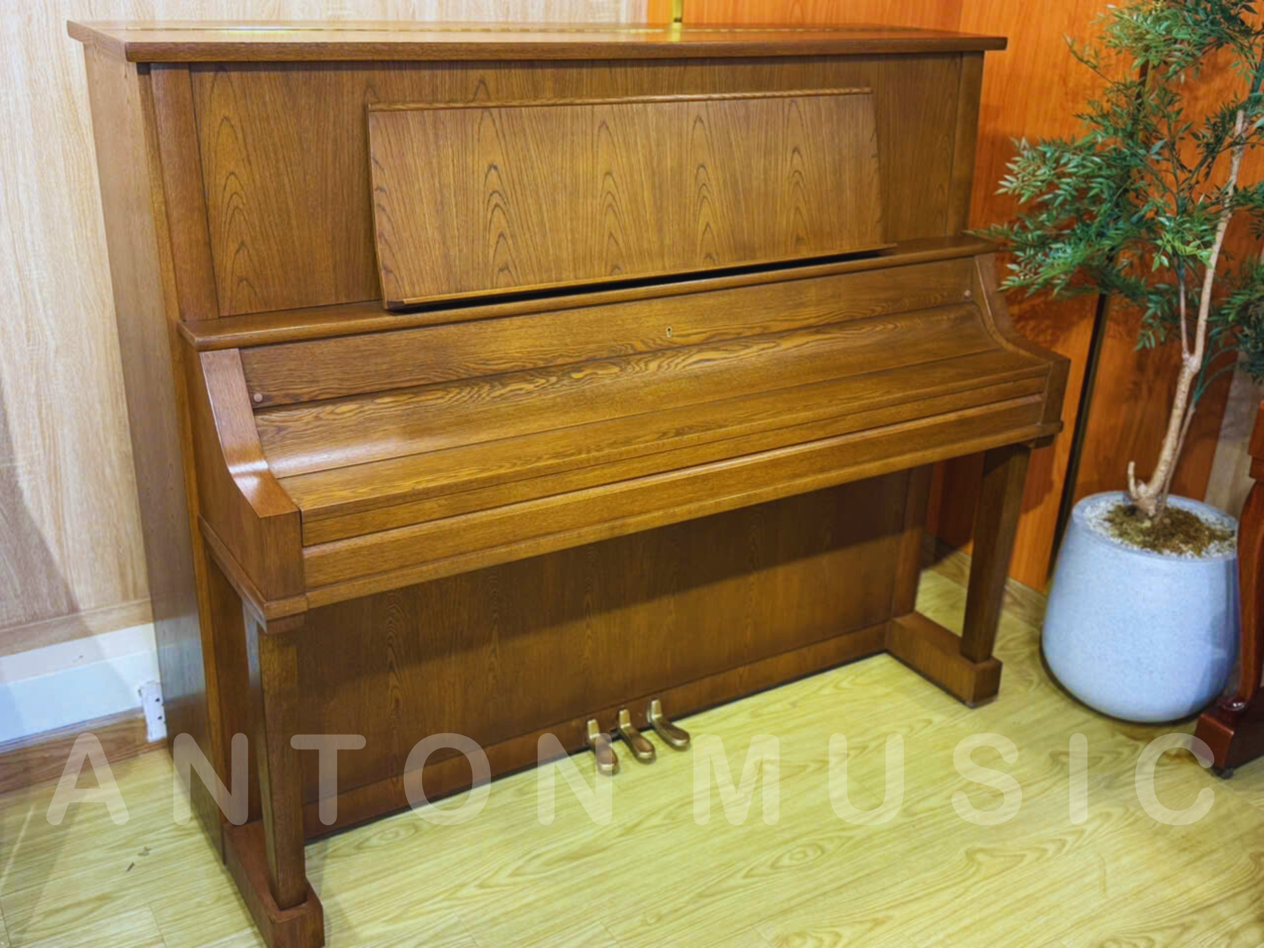 Đàn Piano Kawai KL-703 Chính Hãng Nhật Bản, Kiểu Dáng Cổ Điển, Màu Gỗ Đẹp