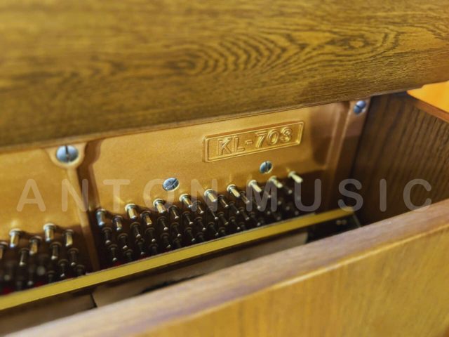 Đàn Piano Kawai KL-703 Chính Hãng Nhật Bản, Kiểu Dáng Cổ Điển, Màu Gỗ Đẹp