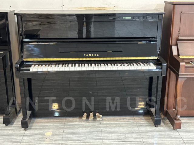 Đàn Piano Piano Cơ Upright Yamaha SX100RBL Có Hệ Thống Disklavier Tự Chơi