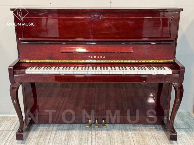 Đàn Piano Yamaha U10BiC Dáng Chân Cong Cổ Điển Like New (Size U1)