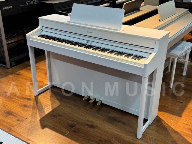 Đàn Piano Roland HP-702 WH Màu Trắng Sáng Dòng Home Piano Cao Cấp Dành Cho Gia Đình