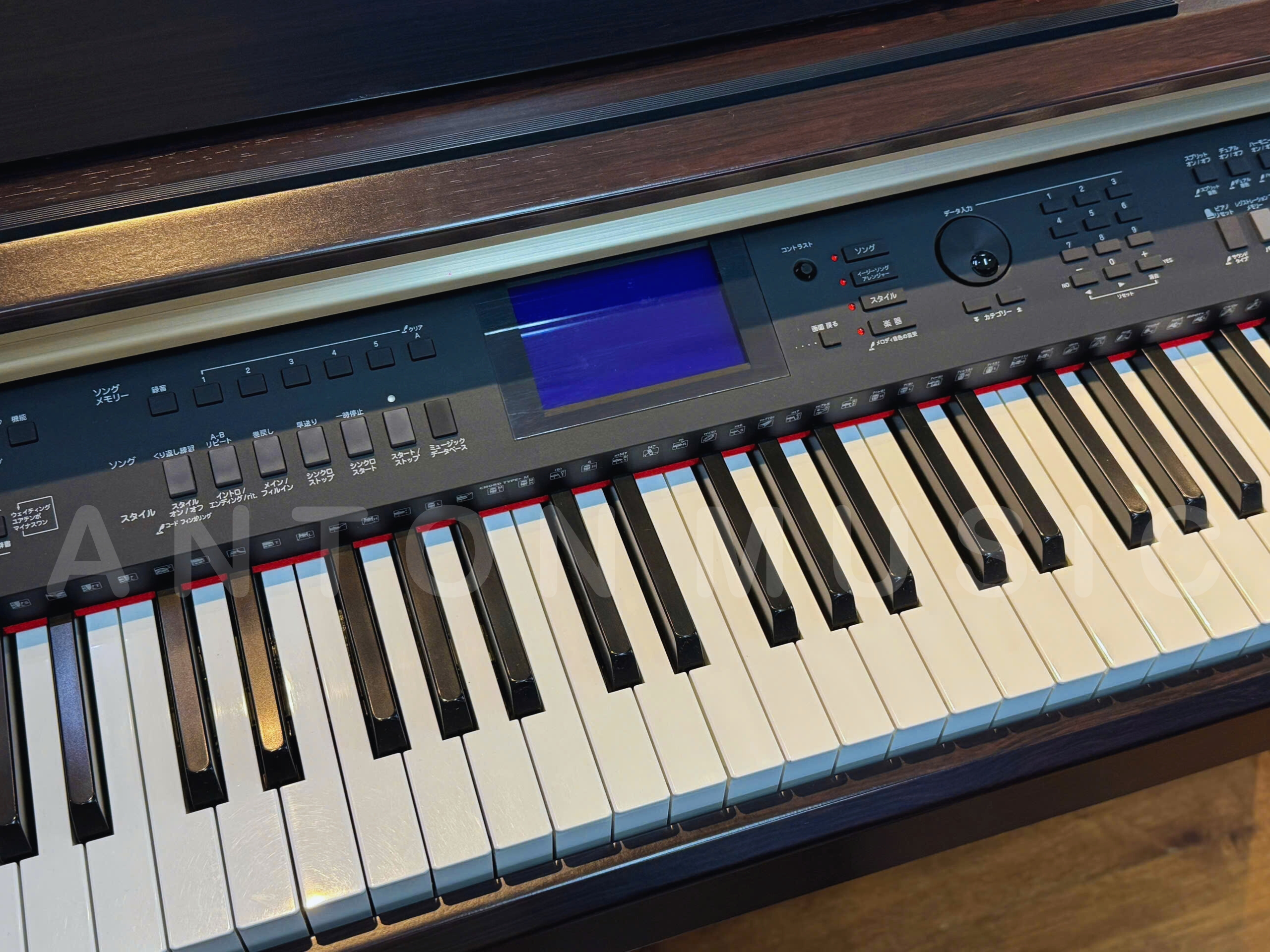 Đàn piano điện nội địa Nhật Yamaha YDP-V240 ARIUS lai chức năng CVP cao cấp