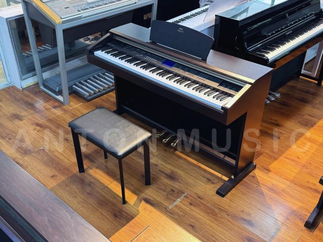 Đàn piano điện nội địa Nhật Yamaha YDP-V240 ARIUS lai chức năng CVP cao cấp