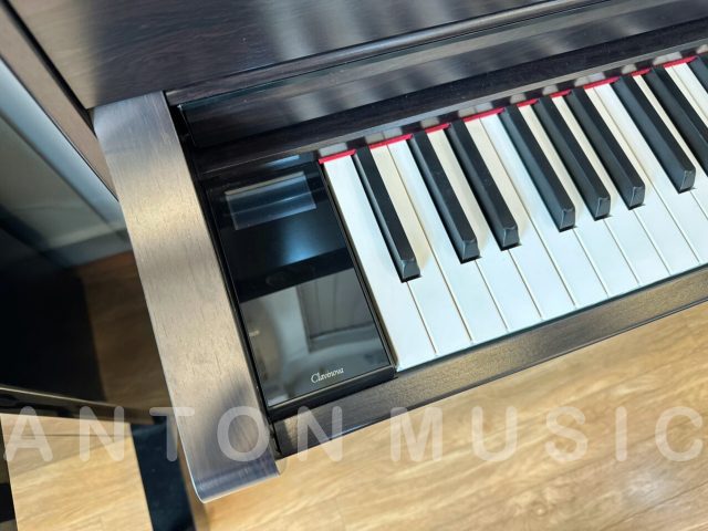 Đàn piano điện Yamaha CLP-775 nâu gỗ óc chó (CLP-775 DW) phím gỗ, màn hình cảm ứng hiện đại