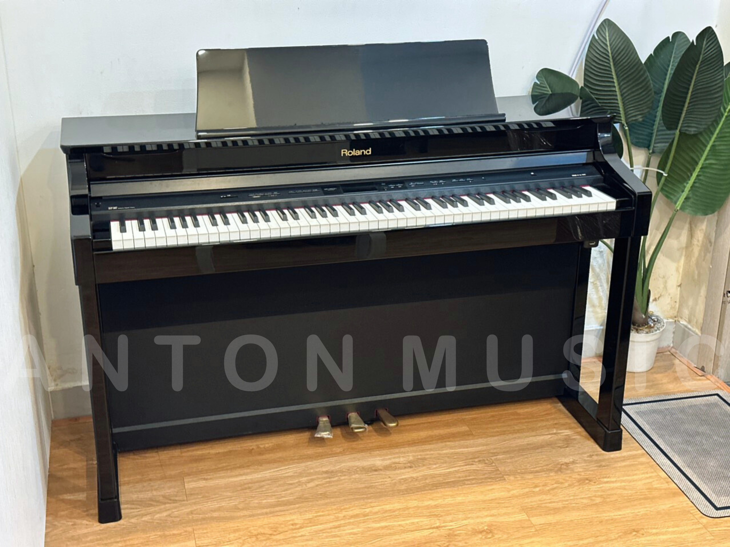 Đàn piano điện Roland HP-307 đen bóng (HP-307 PE) cao cấp