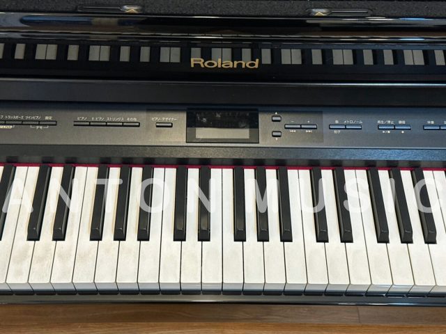 Đàn piano điện Roland HP-307 đen bóng (HP-307 PE) cao cấp