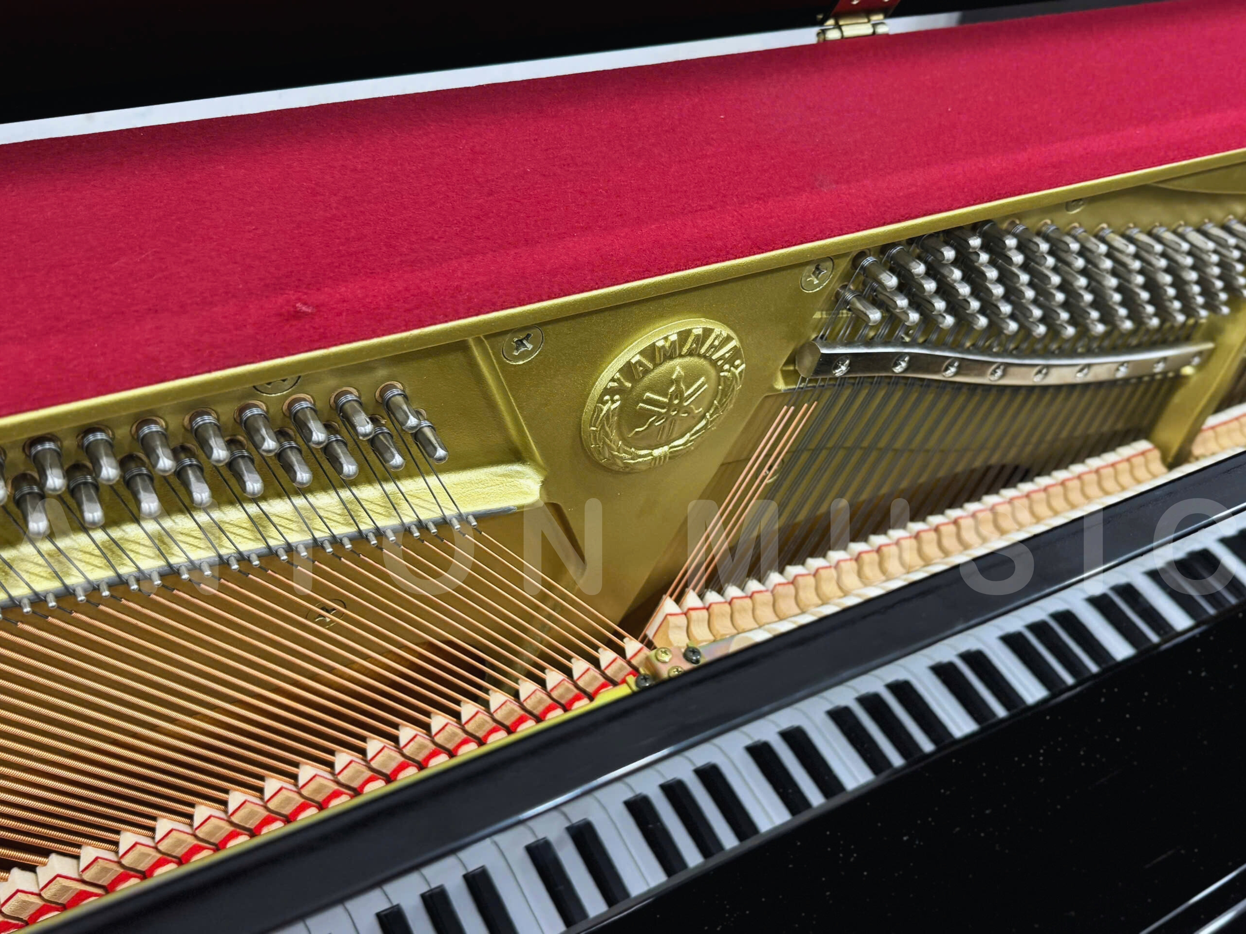 Đàn piano cơ Upright cao cấp Yamaha YM10SXGZ có Silent kèm bộ điều khiển PPC50R