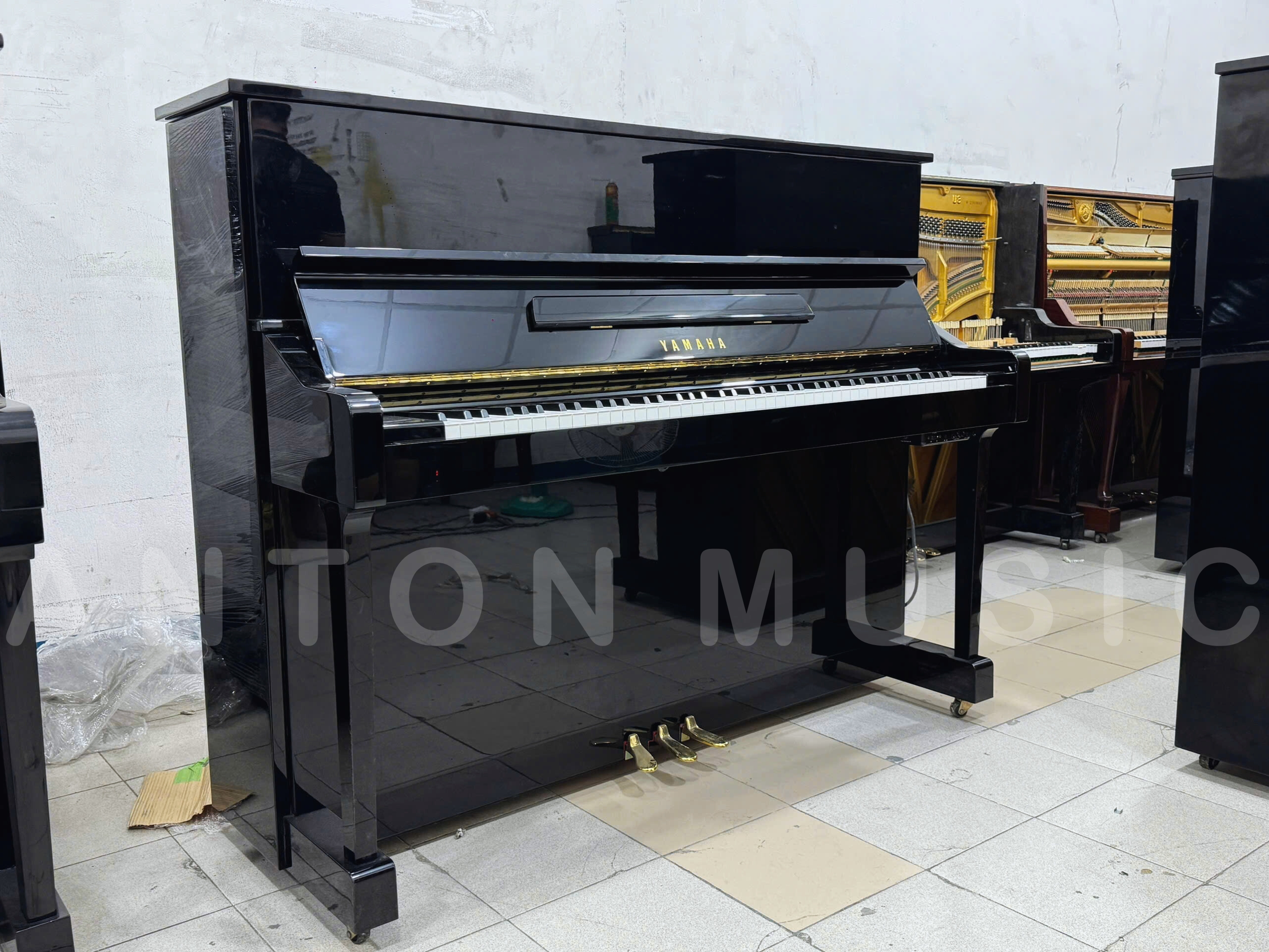 Đàn piano cơ Upright cao cấp Yamaha YM10SXGZ có Silent kèm bộ điều khiển PPC50R