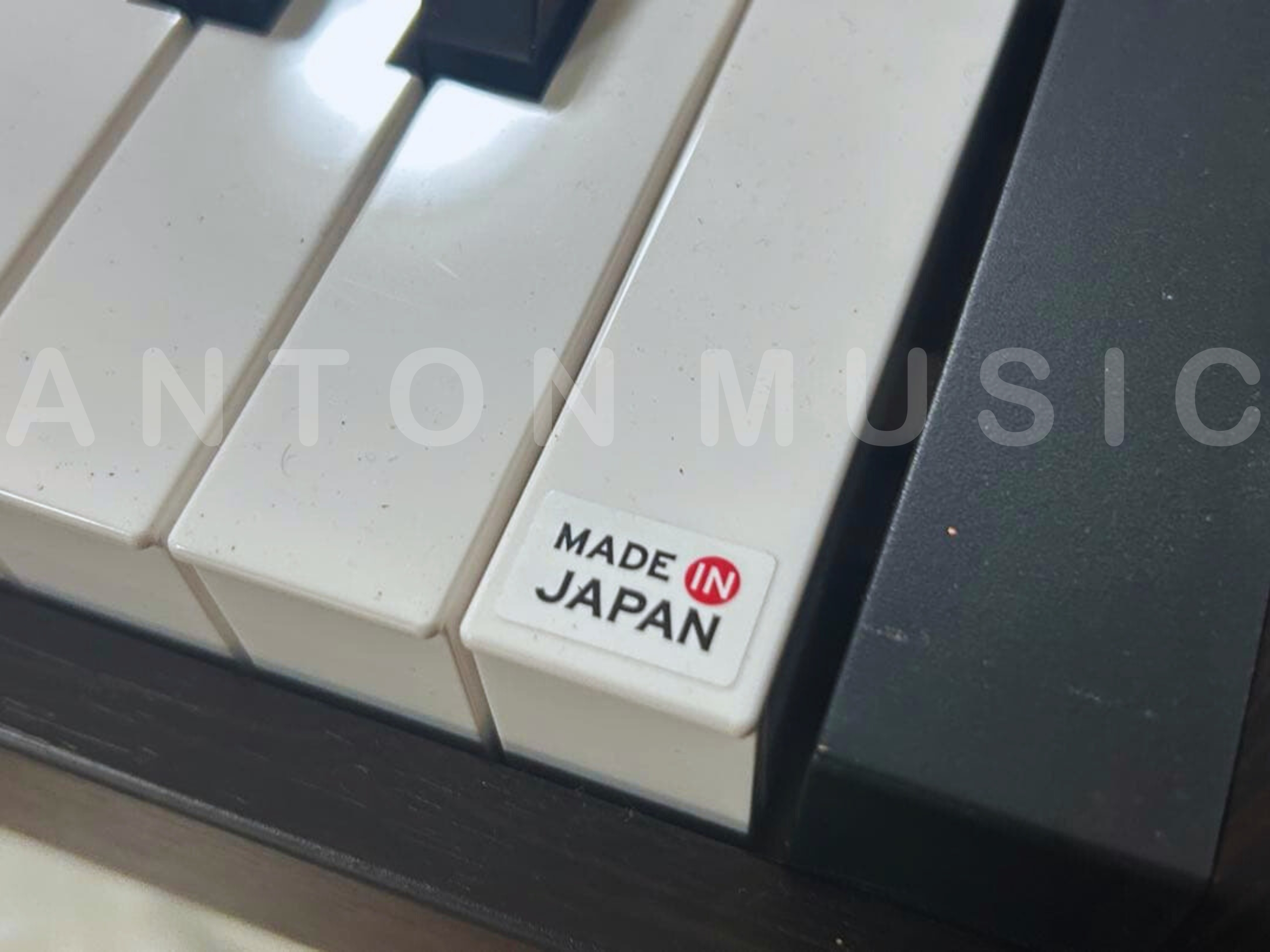 Hệ thống bàn phím RH3 kỹ thuật chế tác thủ công từ Nhật Bản