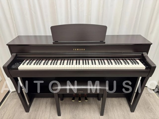 Đàn piano điện Yamaha CLP-735 nâu đen gỗ (CLP-735R) qua sử dụng Nhật Bản