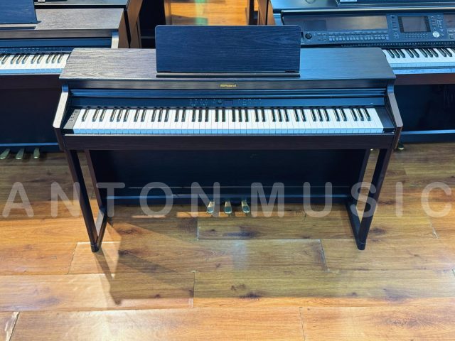 Đàn piano điện Roland RP-701 màu Dark Rosewood (Gỗ cẩm lai sẫm)