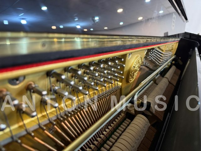 Đàn piano cơ Kawai US5X (US-5X) limited edition đen bóng dòng US cao cấp