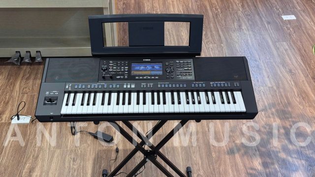 Thiết kế công thái học của đàn organ 61 phím biểu diễn sân khấu Yamaha PSR-SX720+