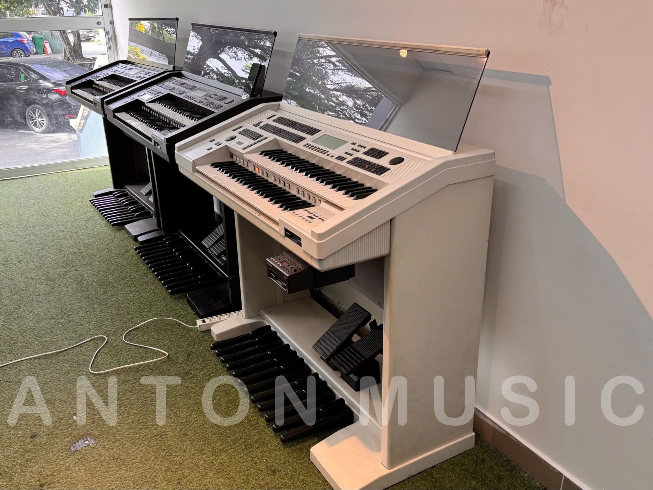 Đàn 2 tầng nhà thờ Yamaha Electone EL90 trắng (EL-90I)